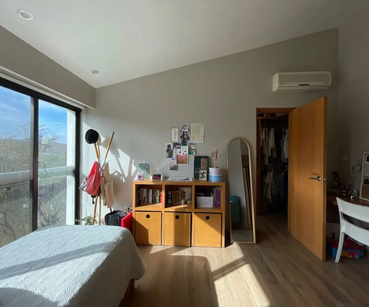 Casa En Venta,San Isidro,bosque de los colomos 47, Zapopan, Jalisco 45133, 5 Habitaciones,4 Baños,bosque de los colomos,2,p2WmpY9 Casa En Venta,San Isidro,bosque de los colomos 47, Zapopan, Jalisco 45133, 5 Habitaciones,4 Baños,bosque de los colomos,2,p2WmpY9