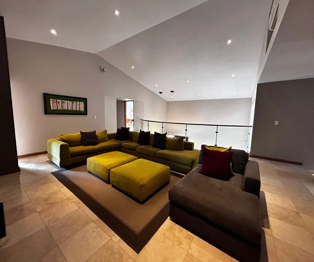 Casa En Venta,San Isidro,bosque de los colomos 47, Zapopan, Jalisco 45133, 5 Habitaciones,4 Baños,bosque de los colomos,2,p2WmpY9 Casa En Venta,San Isidro,bosque de los colomos 47, Zapopan, Jalisco 45133, 5 Habitaciones,4 Baños,bosque de los colomos,2,p2WmpY9