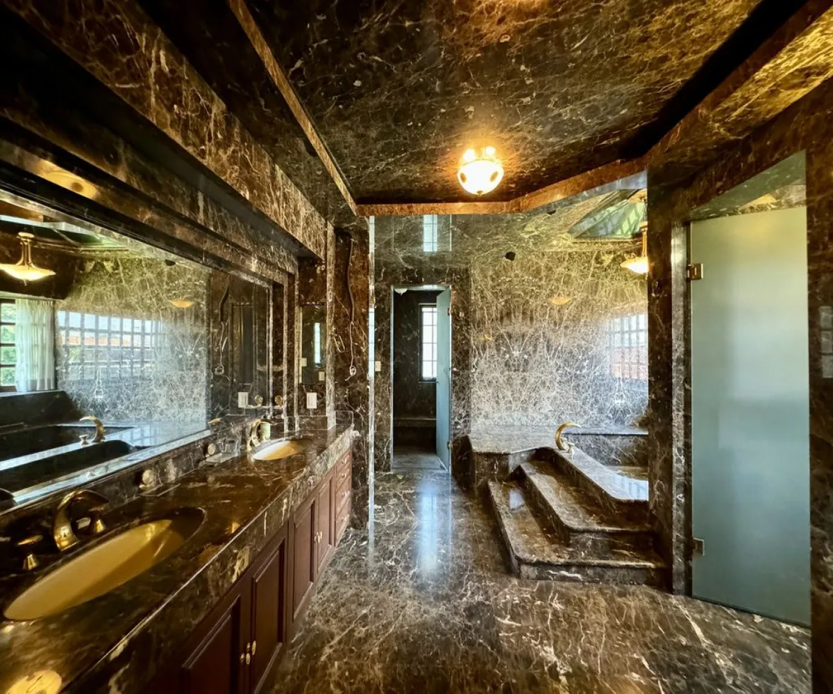 Casa En Venta,Club de Golf Santa Anita,Galeanas 601, Tlajomulco de Zúñiga, Jalisco 45640, 5 Habitaciones,5 Baños,Galeanas,2,pnKCkru