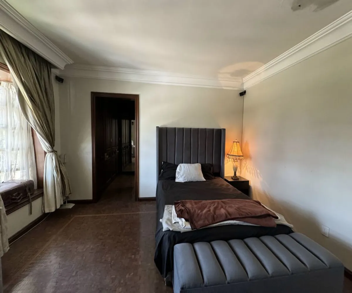 Casa En Venta,Club de Golf Santa Anita,Galeanas 601, Tlajomulco de Zúñiga, Jalisco 45640, 5 Habitaciones,5 Baños,Galeanas,2,pnKCkru