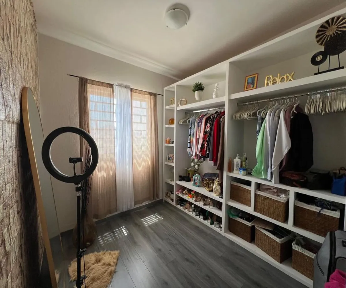 Casa En Venta,Residencial Alta California,CALLE SAN CARLOS 48, Tlajomulco de Zúñiga, Jalisco 45645, 3 Habitaciones,2 Baños,CALLE SAN CARLOS,2,pEP2uuT