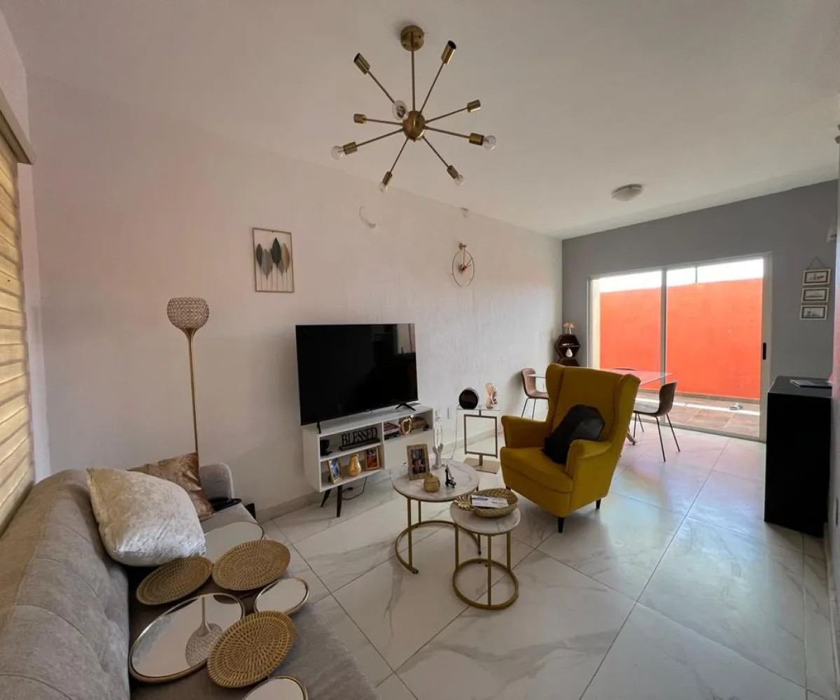 Casa En Venta,Residencial Alta California,CALLE SAN CARLOS 48, Tlajomulco de Zúñiga, Jalisco 45645, 3 Habitaciones,2 Baños,CALLE SAN CARLOS,2,pEP2uuT