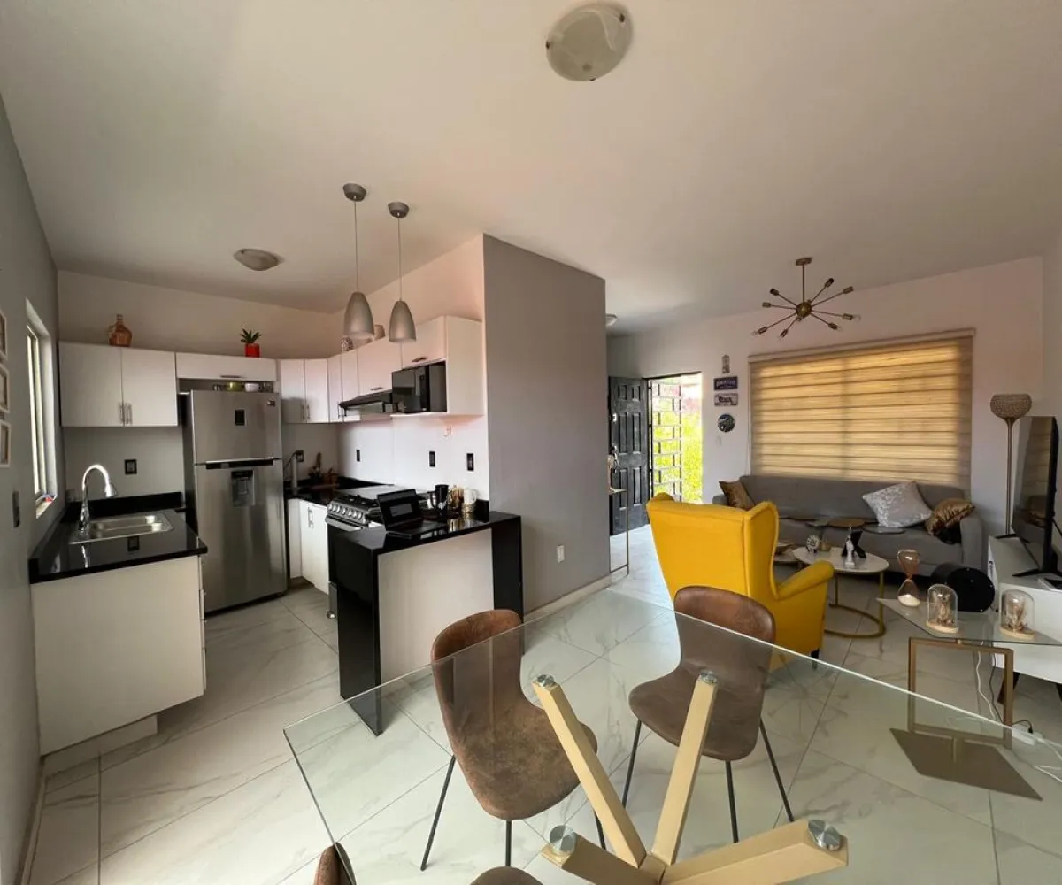 Casa En Venta,Residencial Alta California,CALLE SAN CARLOS 48, Tlajomulco de Zúñiga, Jalisco 45645, 3 Habitaciones,2 Baños,CALLE SAN CARLOS,2,pEP2uuT