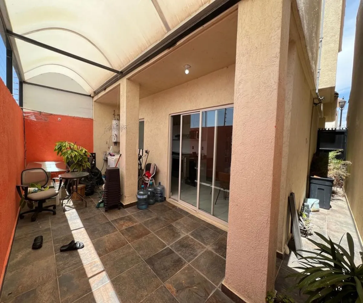Casa En Venta,Residencial Alta California,CALLE SAN CARLOS 48, Tlajomulco de Zúñiga, Jalisco 45645, 3 Habitaciones,2 Baños,CALLE SAN CARLOS,2,pEP2uuT