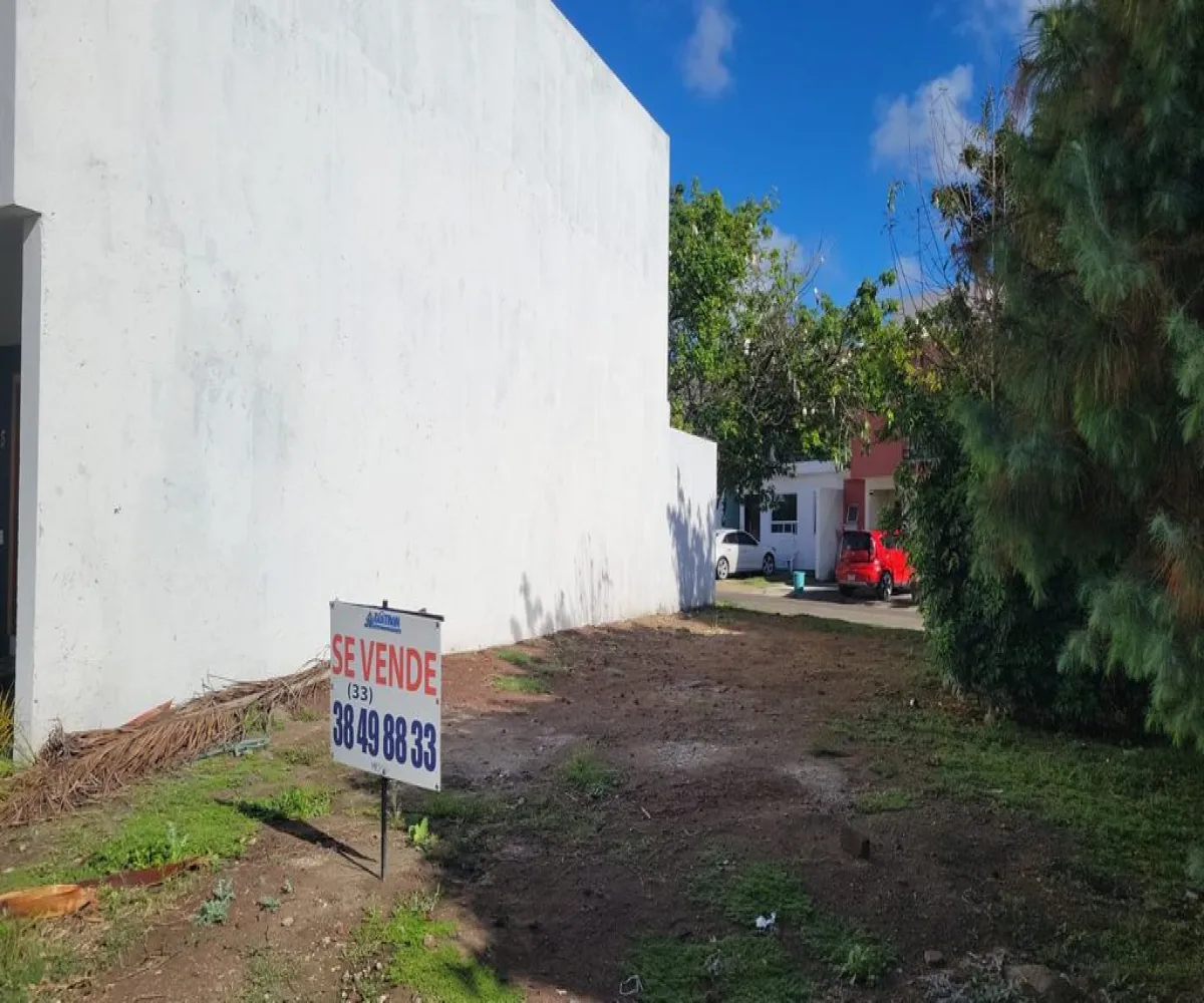 Terreno En Venta,Los Manzanos,Camino a las Moras 601, Tlajomulco de Zúñiga, Jalisco 45640,Camino a las Moras,1,pARLmfn