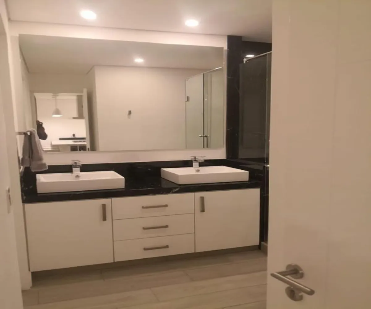Departamento En Venta,Residencial Poniente,Av. Servidor Público S/N, Zapopan, Jalisco 45136, 1 Cuarto,1 Baño,Av. Servidor Público,3,p7jxhin