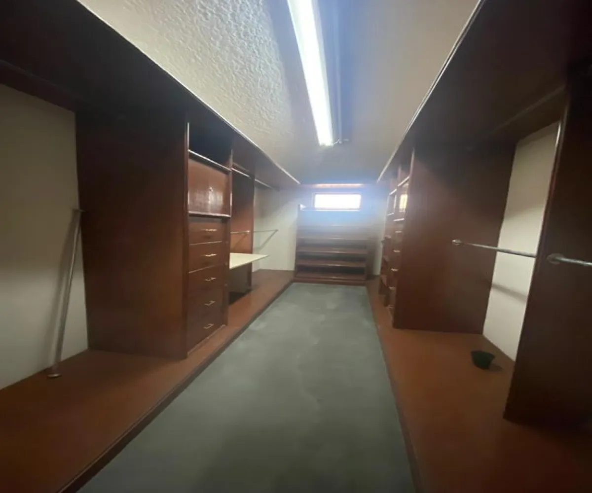 Casa En Venta,Jardines Del Sol,Av. Moctezuma 4618, Zapopan, Jalisco 45050, 4 Habitaciones,5 Baños,Av. Moctezuma ,2,pw6enhy Casa En Venta,Jardines Del Sol,Av. Moctezuma 4618, Zapopan, Jalisco 45050, 4 Habitaciones,5 Baños,Av. Moctezuma ,2,pw6enhy