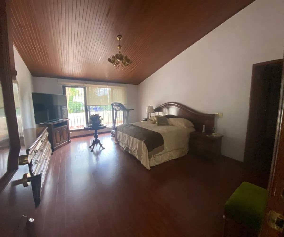 Casa En Venta,Jardines Del Sol,Av. Moctezuma 4618, Zapopan, Jalisco 45050, 4 Habitaciones,5 Baños,Av. Moctezuma ,2,pw6enhy Casa En Venta,Jardines Del Sol,Av. Moctezuma 4618, Zapopan, Jalisco 45050, 4 Habitaciones,5 Baños,Av. Moctezuma ,2,pw6enhy