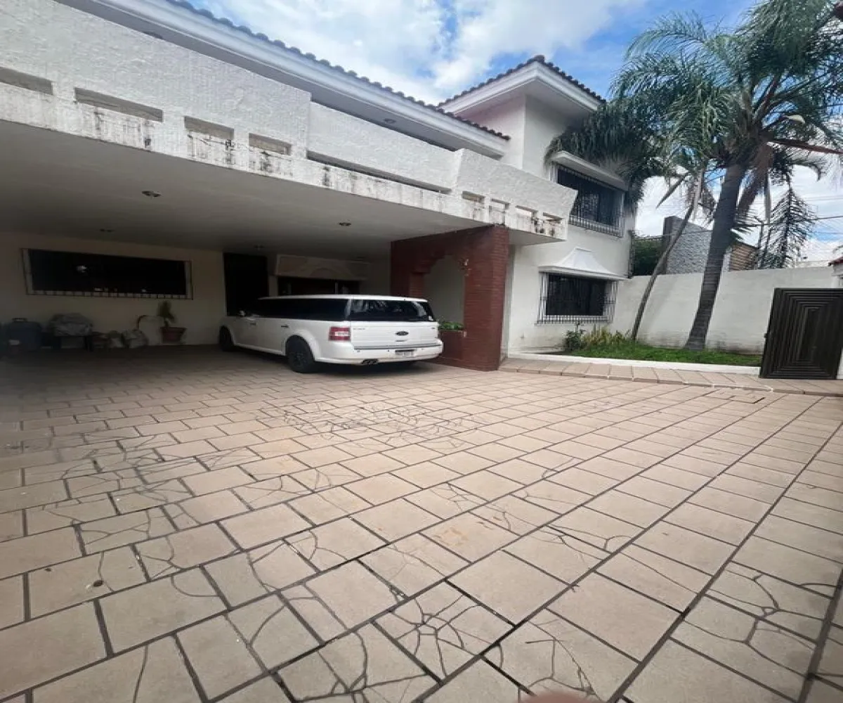 Casa En Venta,Jardines Del Sol,Av. Moctezuma 4618, Zapopan, Jalisco 45050, 4 Habitaciones,5 Baños,Av. Moctezuma ,2,pw6enhy Casa En Venta,Jardines Del Sol,Av. Moctezuma 4618, Zapopan, Jalisco 45050, 4 Habitaciones,5 Baños,Av. Moctezuma ,2,pw6enhy