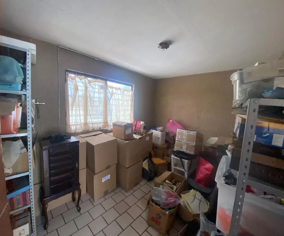 Casa En Venta,Jardines Del Sol,Av. Moctezuma 4618, Zapopan, Jalisco 45050, 4 Habitaciones,5 Baños,Av. Moctezuma ,2,pw6enhy Casa En Venta,Jardines Del Sol,Av. Moctezuma 4618, Zapopan, Jalisco 45050, 4 Habitaciones,5 Baños,Av. Moctezuma ,2,pw6enhy