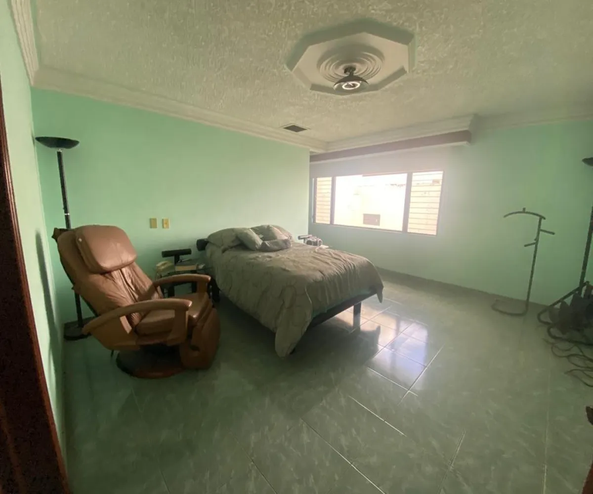 Casa En Venta,Jardines Del Sol,Av. Moctezuma 4618, Zapopan, Jalisco 45050, 4 Habitaciones,5 Baños,Av. Moctezuma ,2,pw6enhy Casa En Venta,Jardines Del Sol,Av. Moctezuma 4618, Zapopan, Jalisco 45050, 4 Habitaciones,5 Baños,Av. Moctezuma ,2,pw6enhy