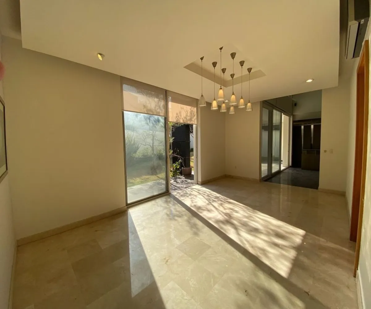 Casa En Venta,Las Lomas Club Golf,Paseo de las Peñas 90 2, Zapopan, Jalisco 45019, 3 Habitaciones,3 Baños,Paseo de las Peñas,2,p2wYdl8