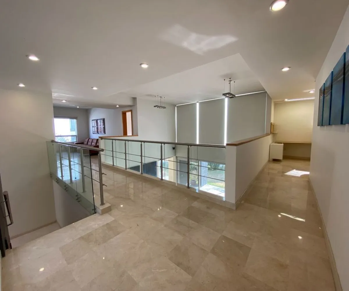 Casa En Venta,Las Lomas Club Golf,Paseo de las Peñas 90 2, Zapopan, Jalisco 45019, 3 Habitaciones,3 Baños,Paseo de las Peñas,2,p2wYdl8