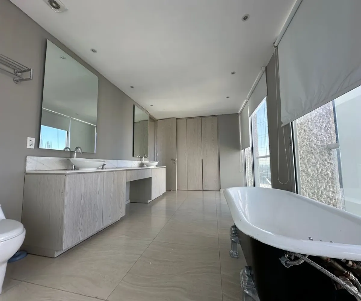 Departamento En Venta,Country Club,Mar Mediterraneo 1064 T200-10, Guadalajara, Jalisco 44610, 3 Habitaciones,3 Baños,Mar Mediterraneo,1,p847vi8