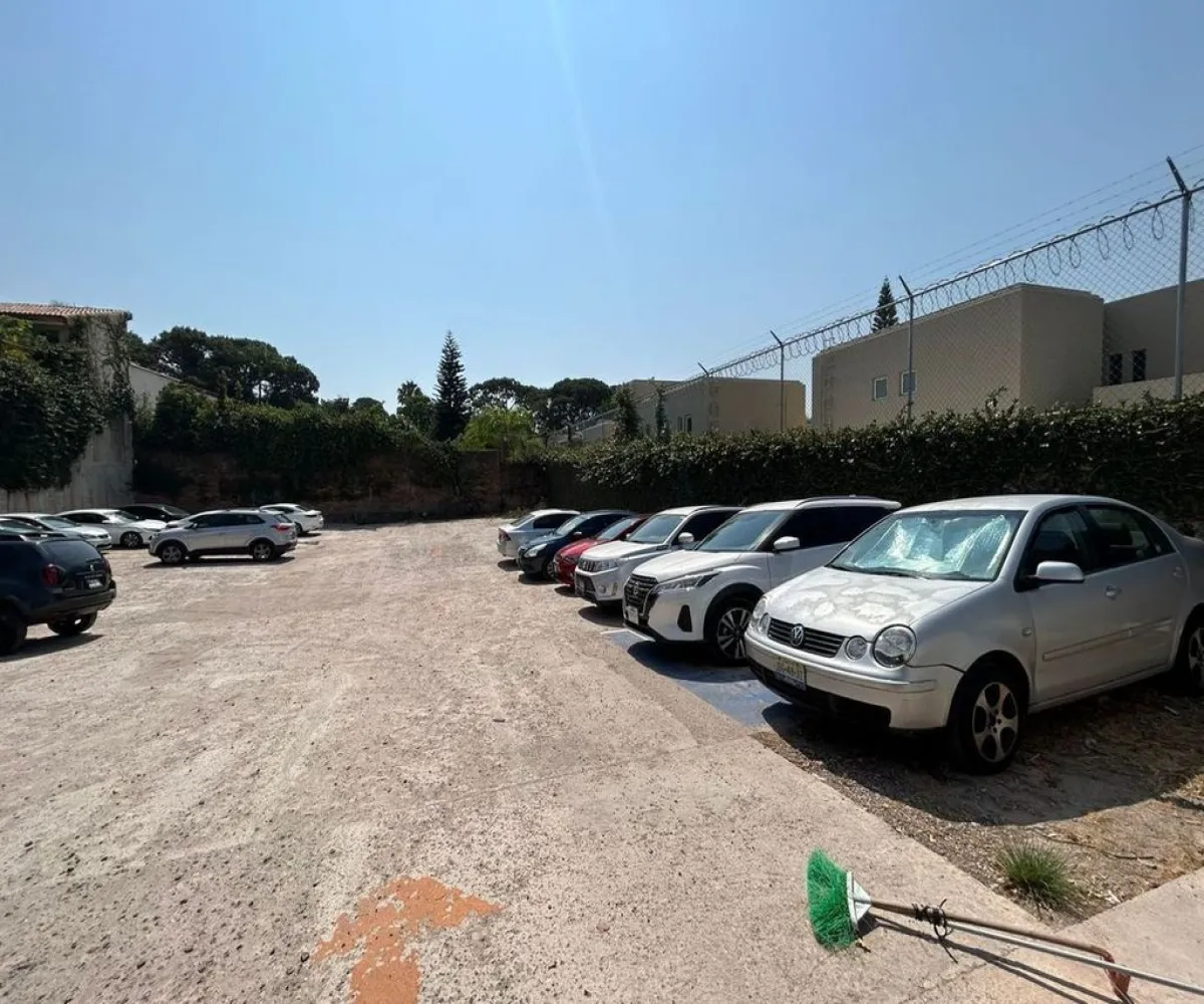 Oficina En Renta,San Miguel de la Colina,Av. de las Americas 1212, Zapopan, Jalisco 45160,4 Baños,Av. de las Americas,1,p8JjFgw