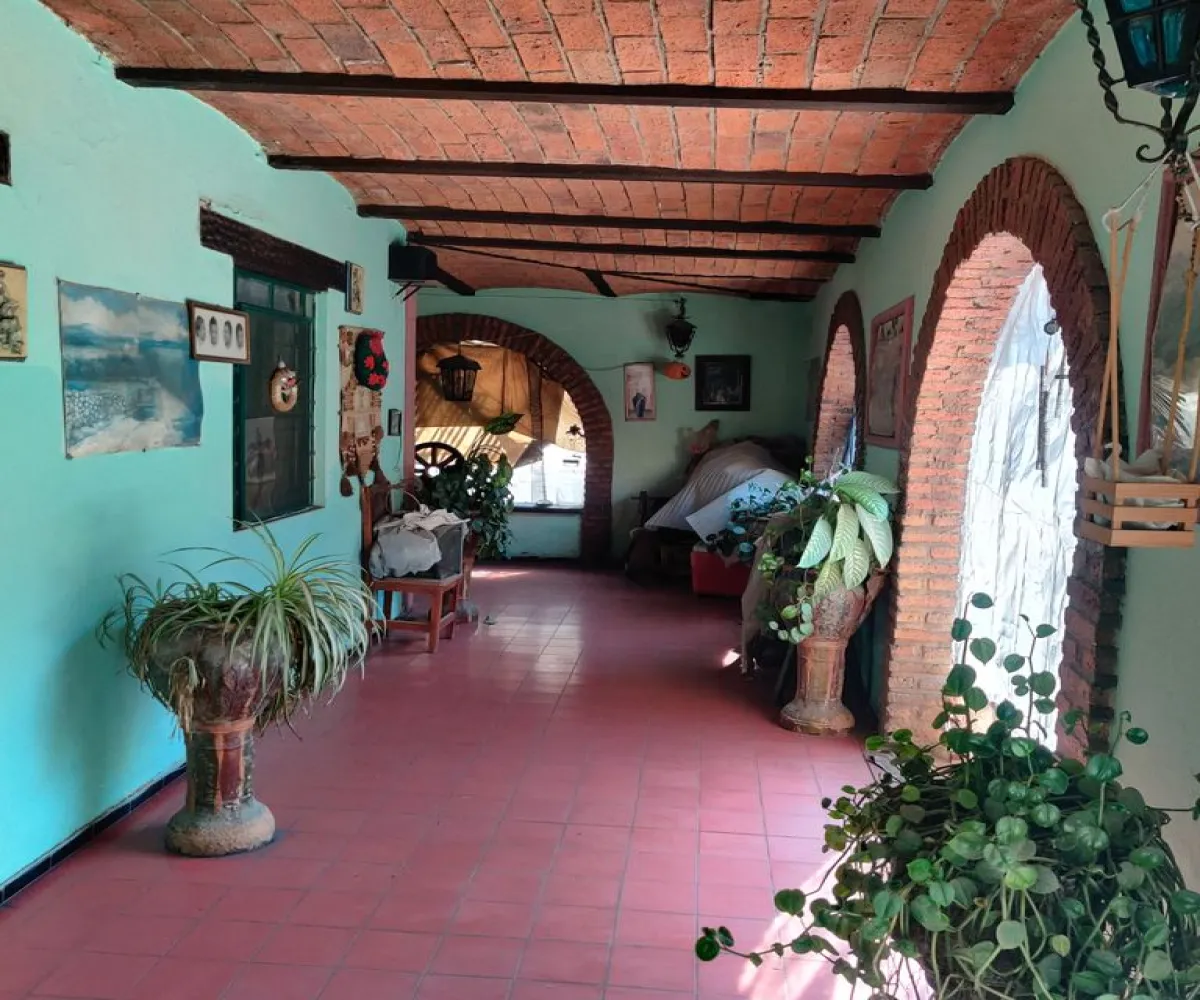 Casa En Venta,Lomas Del Tapatío,Sidra 43, San Pedro Tlaquepaque, Jalisco 45628, 4 Habitaciones,3 Baños,Sidra,1,pTLTEr5