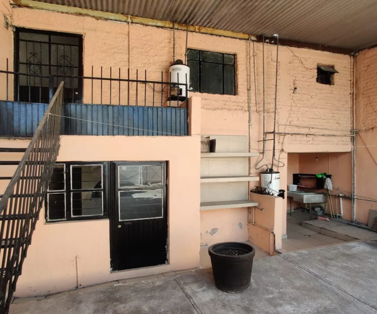 Casa En Venta,Polanco Oriente,Rafael Lozada 3595, Guadalajara, Jalisco 44960, 4 Habitaciones,2 Baños,Rafael Lozada,2,pYpcGnv