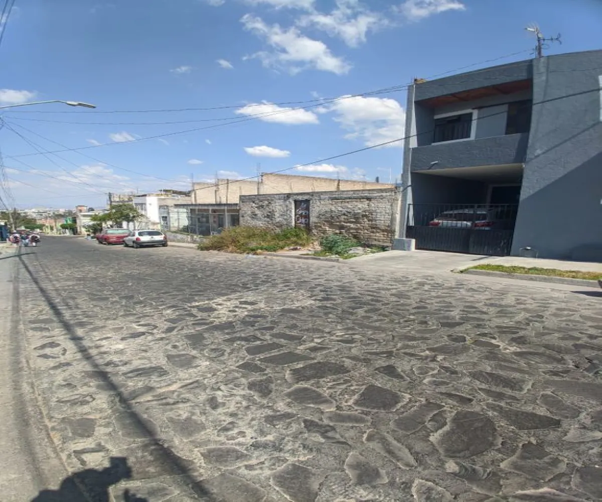 Casa En Venta,Polanco Oriente,Rafael Lozada 3595, Guadalajara, Jalisco 44960, 4 Habitaciones,2 Baños,Rafael Lozada,2,pYpcGnv