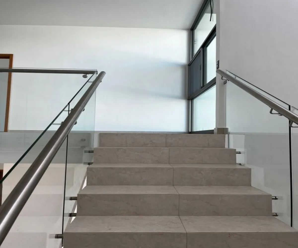 Casa En Venta,Ciudad Guzmán Centro,Hermenegildo Galeana 93 8, Zapotlán el Grande, Jalisco 49000, 3 Habitaciones,3 Baños,Hermenegildo Galeana,2,pxoqQxz