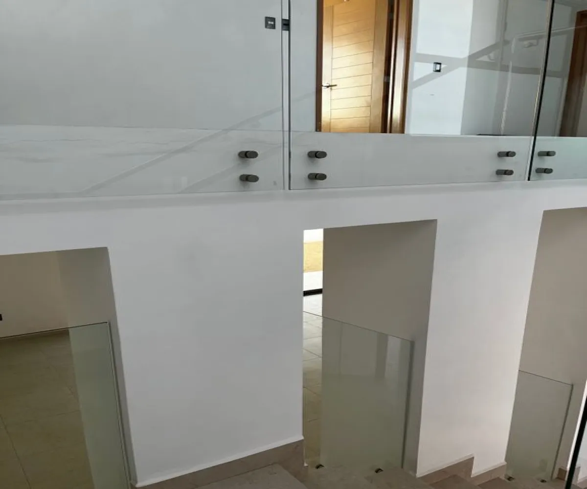 Casa En Venta,Ciudad Guzmán Centro,Hermenegildo Galeana 93 8, Zapotlán el Grande, Jalisco 49000, 3 Habitaciones,3 Baños,Hermenegildo Galeana,2,pxoqQxz