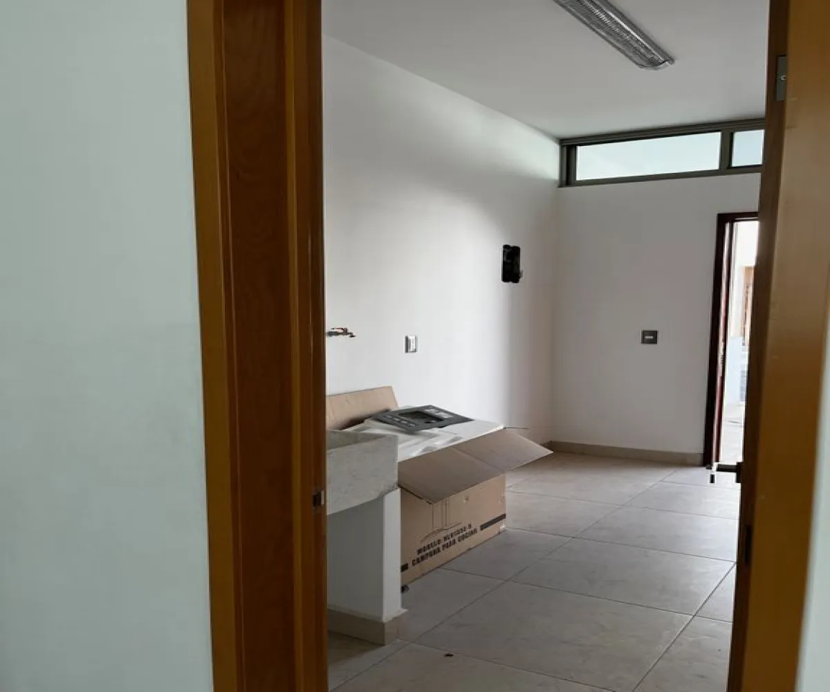Casa En Venta,Ciudad Guzmán Centro,Hermenegildo Galeana 93 8, Zapotlán el Grande, Jalisco 49000, 3 Habitaciones,3 Baños,Hermenegildo Galeana,2,pxoqQxz