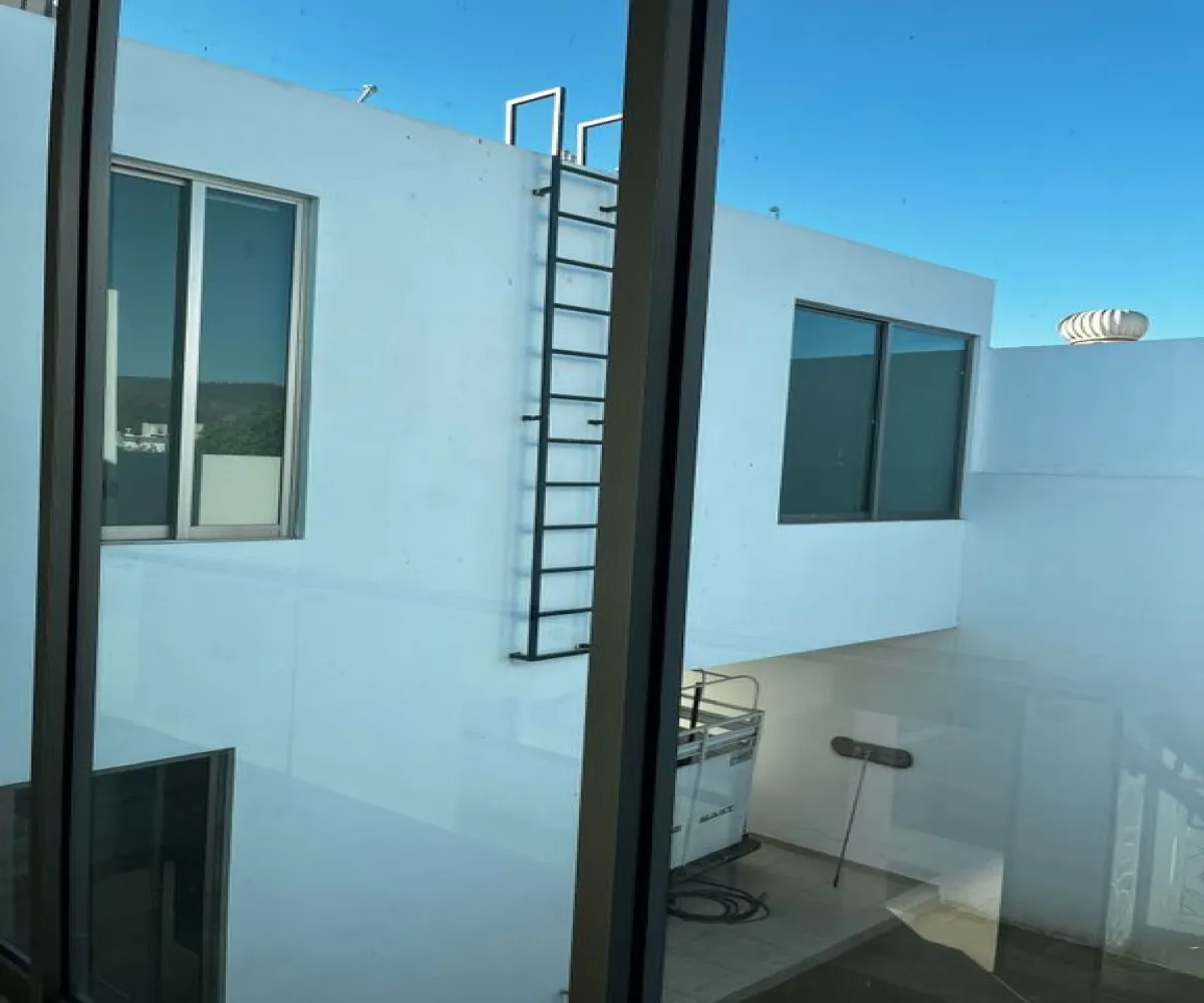 Casa En Venta,Ciudad Guzmán Centro,Hermenegildo Galeana 93 9, Zapotlán el Grande, Jalisco 49000, 3 Habitaciones,3 Baños,Hermenegildo Galeana,2,puUbiiG Casa En Venta,Ciudad Guzmán Centro,Hermenegildo Galeana 93 9, Zapotlán el Grande, Jalisco 49000, 3 Habitaciones,3 Baños,Hermenegildo Galeana,2,puUbiiG