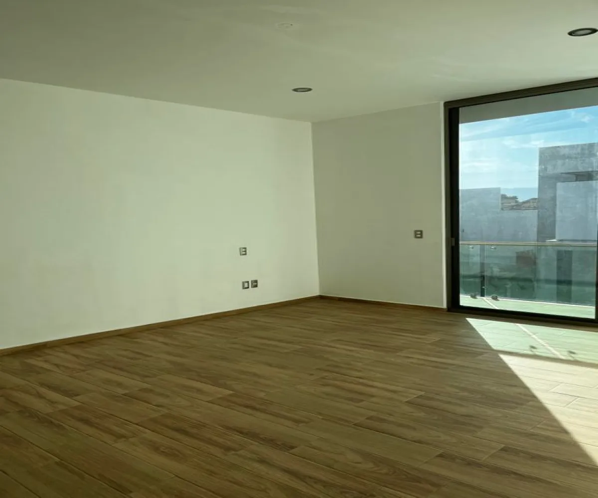 Casa En Venta,Ciudad Guzmán Centro,Hermenegildo Galeana 93 9, Zapotlán el Grande, Jalisco 49000, 3 Habitaciones,3 Baños,Hermenegildo Galeana,2,puUbiiG Casa En Venta,Ciudad Guzmán Centro,Hermenegildo Galeana 93 9, Zapotlán el Grande, Jalisco 49000, 3 Habitaciones,3 Baños,Hermenegildo Galeana,2,puUbiiG