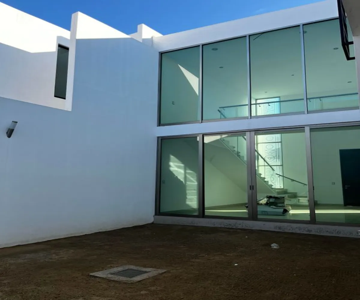Casa En Venta,Ciudad Guzmán Centro,Hermenegildo Galeana 93 9, Zapotlán el Grande, Jalisco 49000, 3 Habitaciones,3 Baños,Hermenegildo Galeana,2,puUbiiG Casa En Venta,Ciudad Guzmán Centro,Hermenegildo Galeana 93 9, Zapotlán el Grande, Jalisco 49000, 3 Habitaciones,3 Baños,Hermenegildo Galeana,2,puUbiiG