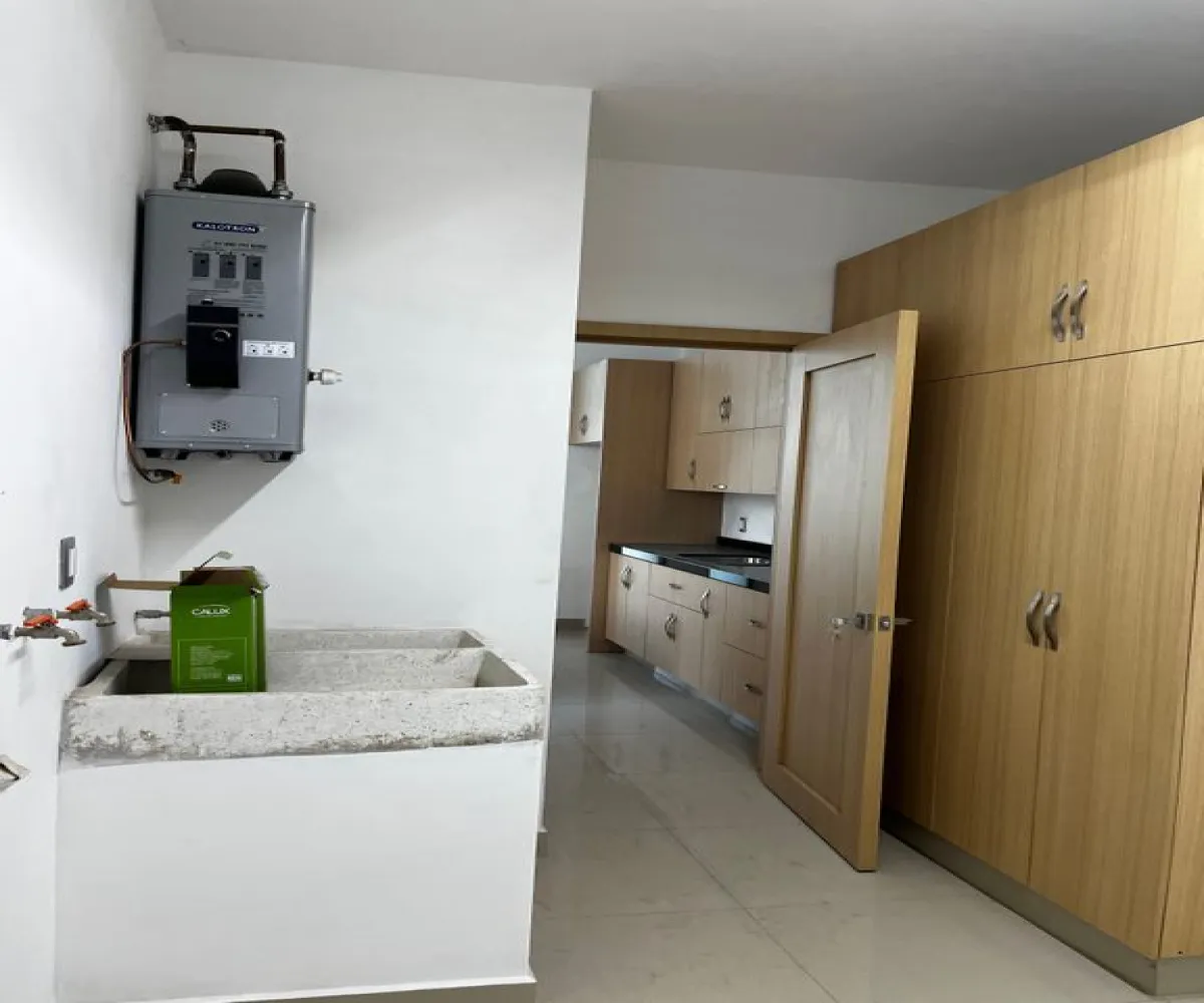 Casa En Venta,Ciudad Guzmán Centro,Hermenegildo Galeana 93 6, Zapotlán el Grande, Jalisco 49000, 3 Habitaciones,2 Baños,Hermenegildo Galeana,2,pwWZdhP Casa En Venta,Ciudad Guzmán Centro,Hermenegildo Galeana 93 6, Zapotlán el Grande, Jalisco 49000, 3 Habitaciones,2 Baños,Hermenegildo Galeana,2,pwWZdhP