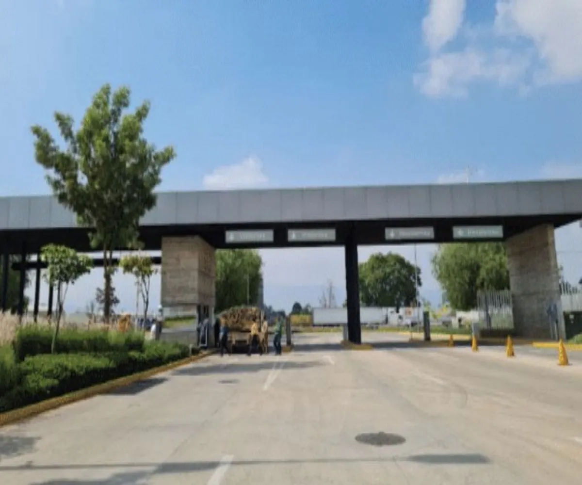 Bodega En Venta,Santa Cruz de las Flores,Camino San Isidro Mazatepec 765, Tlajomulco de Zúñiga, Jalisco 45640,Camino San Isidro Mazatepec ,pZGitFD