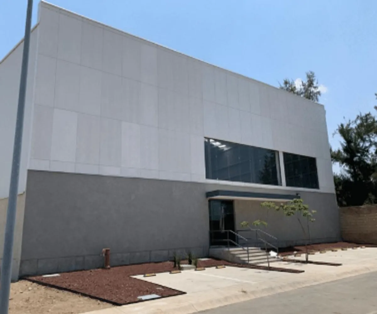 Bodega En Renta,Santa Cruz de las Flores,Carretera san isidro Mazatepec 765, Tlajomulco de Zúñiga, Jalisco 45640,5 Baños,Carretera san isidro Mazatepec ,pJeMthC