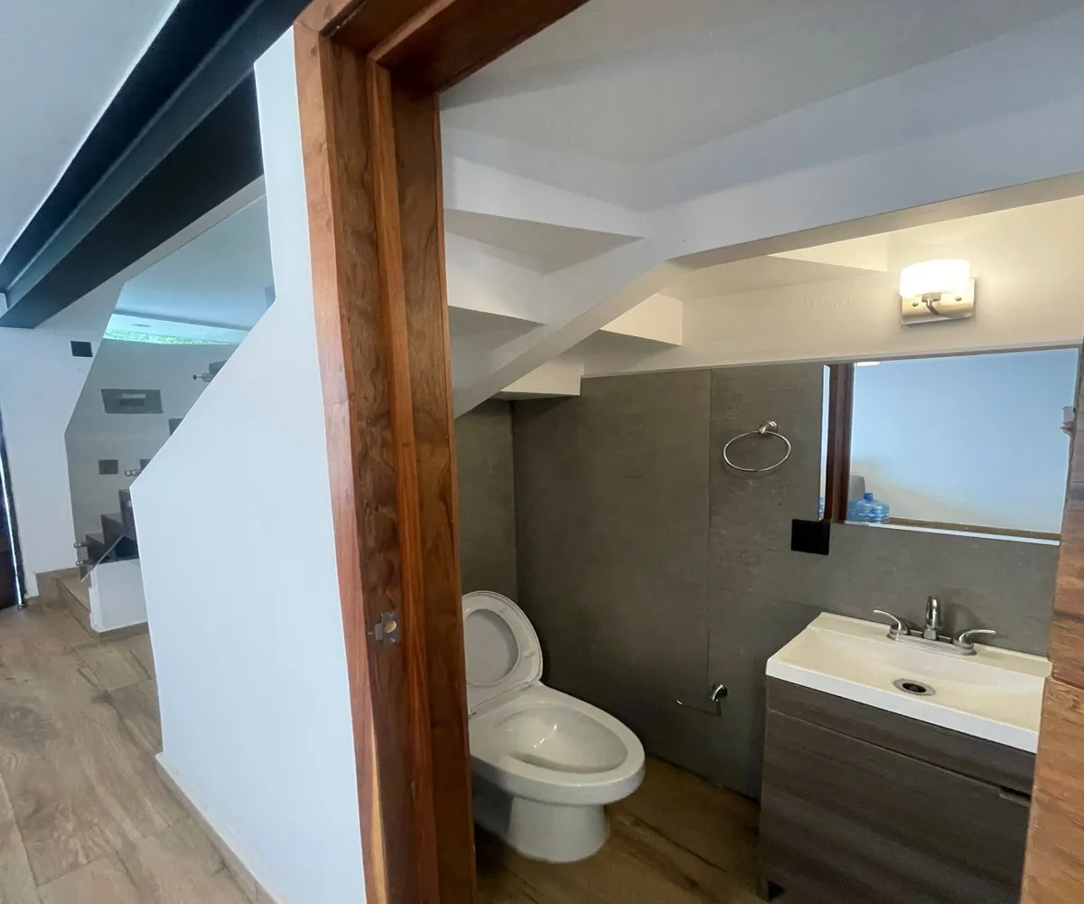 Casa En Renta,EXITMEX,Vista del Pinar 74, Zapopan, Jalisco 45010, 2 Habitaciones,1 Baño,Fraccionamiento Vista del Pinar,Vista del Pinar,2,679574