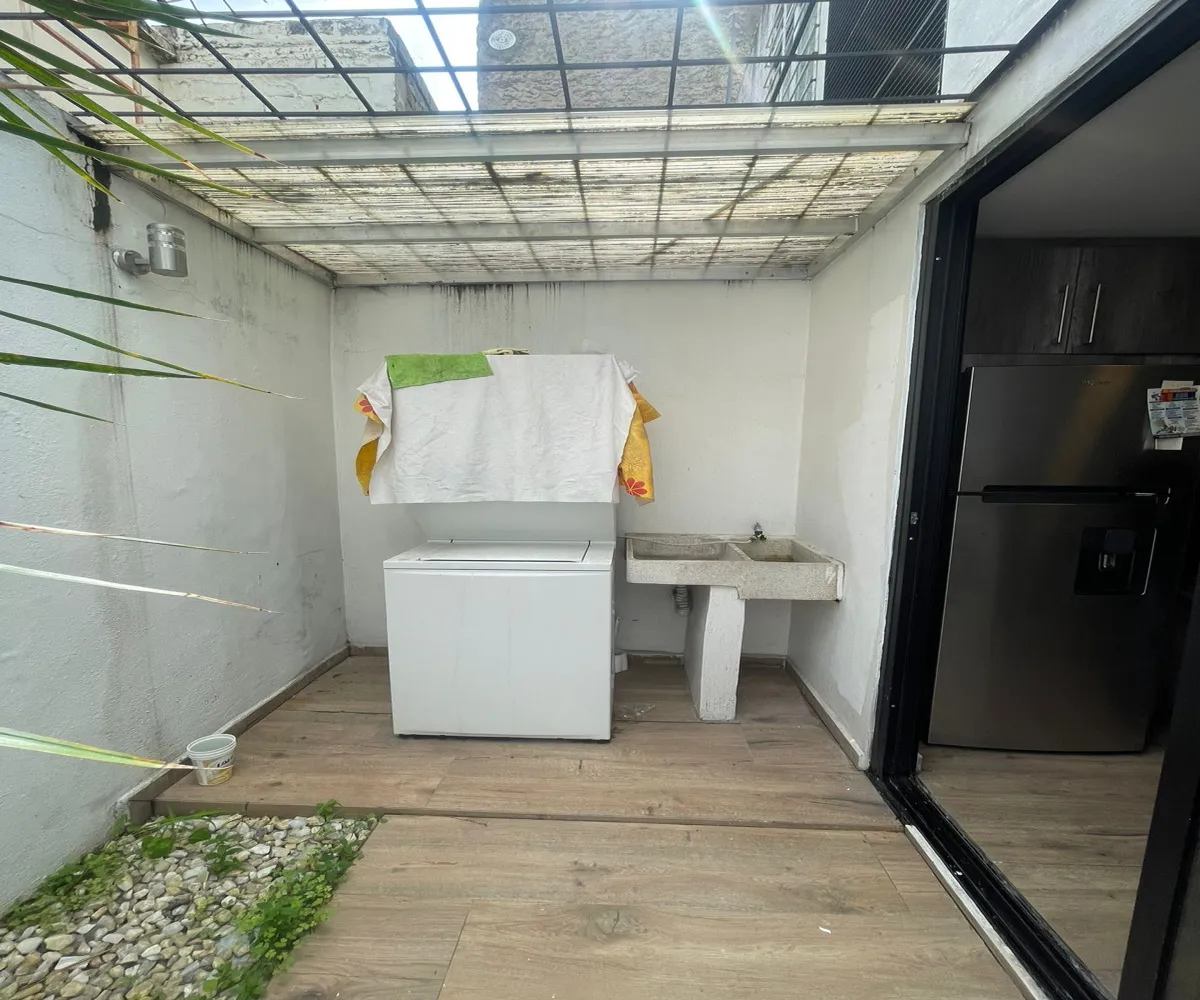 Casa En Renta,EXITMEX,Vista del Pinar 74, Zapopan, Jalisco 45010, 2 Habitaciones,1 Baño,Fraccionamiento Vista del Pinar,Vista del Pinar,2,679574