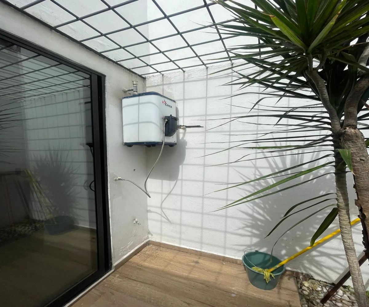 Casa En Renta,EXITMEX,Vista del Pinar 74, Zapopan, Jalisco 45010, 2 Habitaciones,1 Baño,Fraccionamiento Vista del Pinar,Vista del Pinar,2,679574