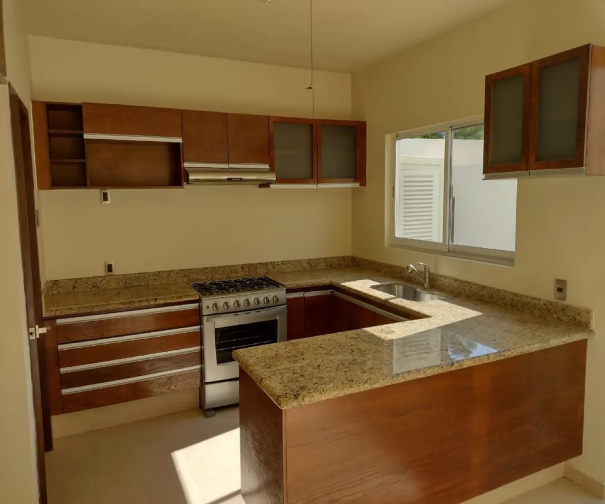 Casa En Venta,Bellaterra,Fronda S/N, Tlajomulco de Zúñiga, Jalisco 45645, 3 Habitaciones,2 Baños,Fronda,2,pwYql1h