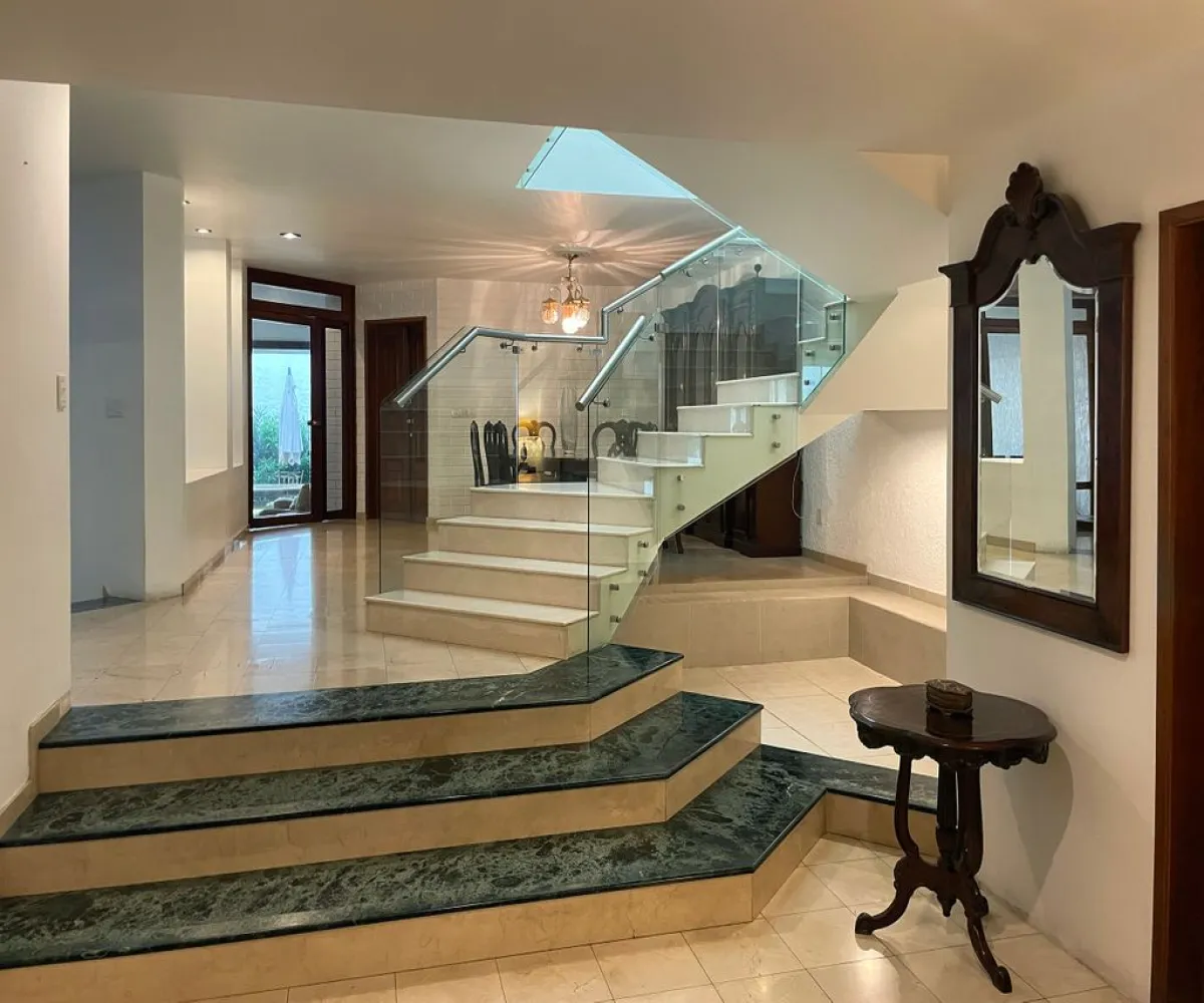 Casa En Venta,Country Club,Avenida Manuel Ávila Camacho 2659 42, Guadalajara, Jalisco 44610, 3 Habitaciones,4 Baños,Avenida Manuel Ávila Camacho,2,pDYGaFb