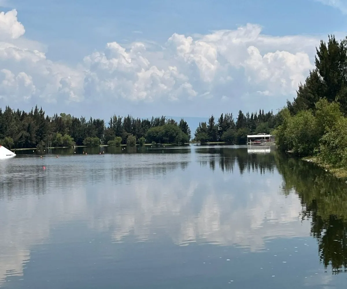 Terreno En Venta,San Nicolas De Ibarra,carretera chapala - san nicolas km 4.5 S/N, Chapala, Jalisco 45900,carretera chapala - san nicolas km 4.5,pJQr2vw