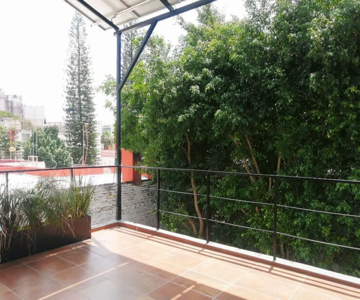 Oficina En Venta,Arcos Vallarta,Avenida Miguel Hidalgo y Costilla 2091, Guadalajara, Jalisco 44130,2 Baños,Avenida Miguel Hidalgo y Costilla,1,pcedNox