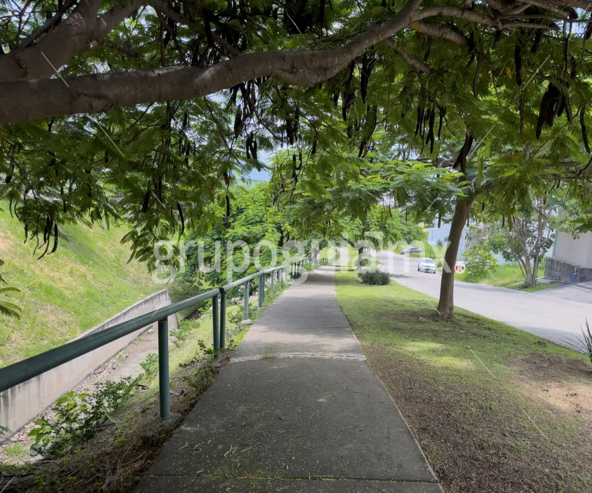 Terreno En Venta,Senderos de Monte Verde,Senderos de las Flores 03 43, Tlajomulco de Zúñiga, Jalisco 45640,Senderos de las Flores,pLl2BSC