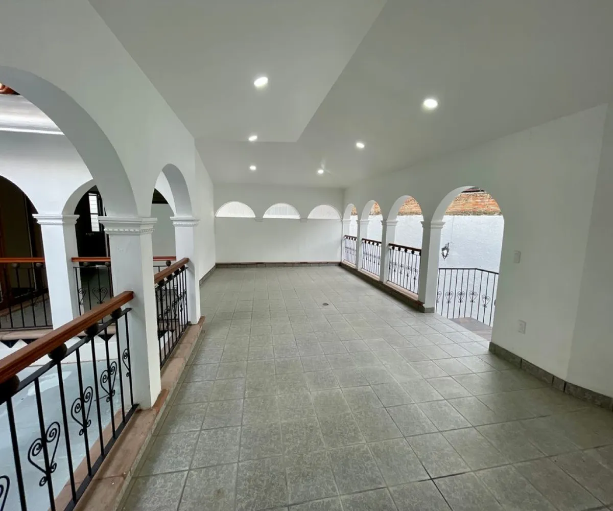 Casa En Venta,Fracc Ciudad Bugambilia,Remanso de Las Gladiolas 1111, Zapopan, Jalisco 45237, 4 Habitaciones,4 Baños,Remanso de Las Gladiolas,2,pWiQaiF