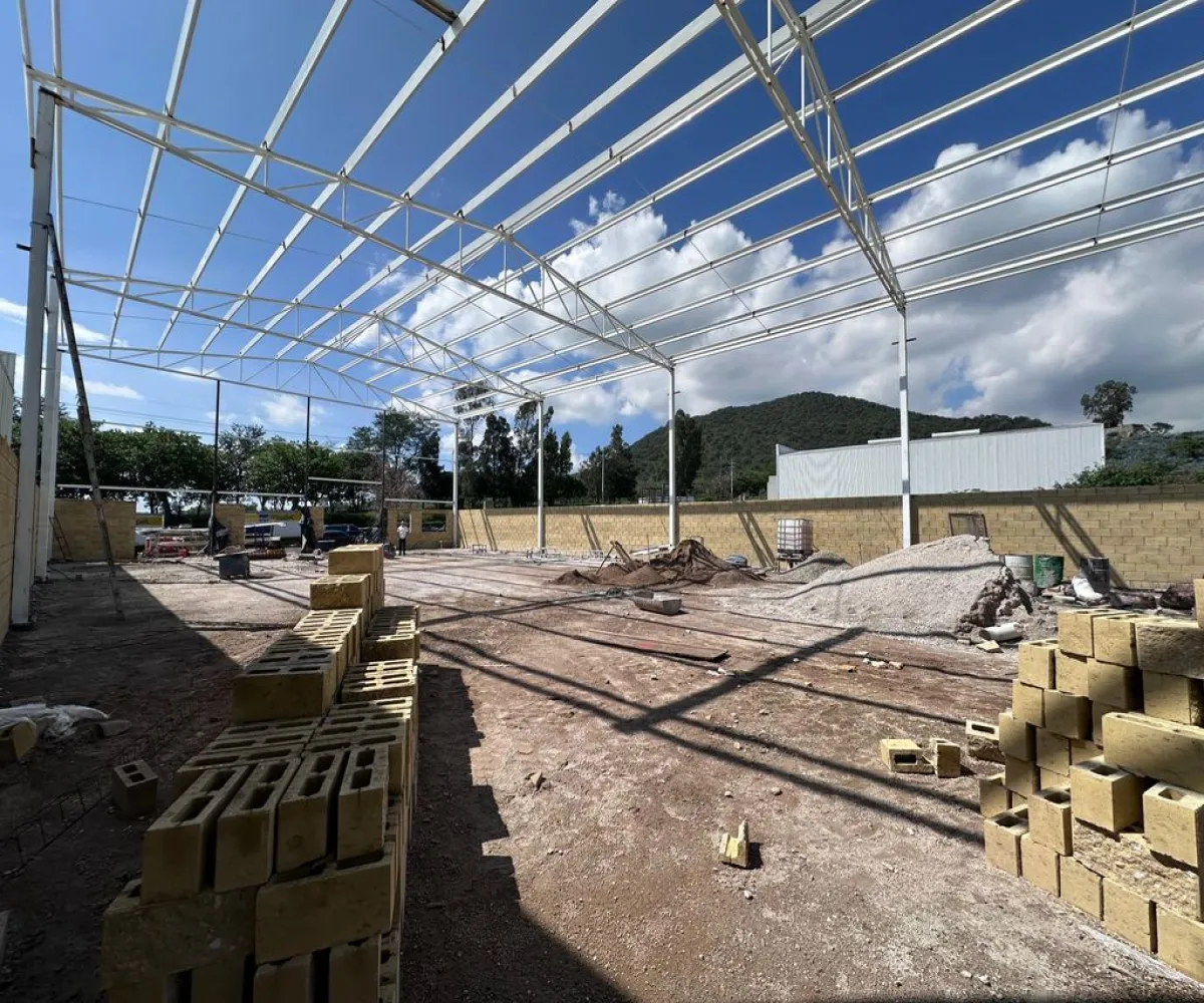 Bodega En Venta,San Isidro Mazatepec,Carretera Circuito Metropolitano kilometro 15.3 S/N, Tala, Jalisco 45300,2 Baños,Carretera Circuito Metropolitano kilometro 15.3,1,pvtbm3Z