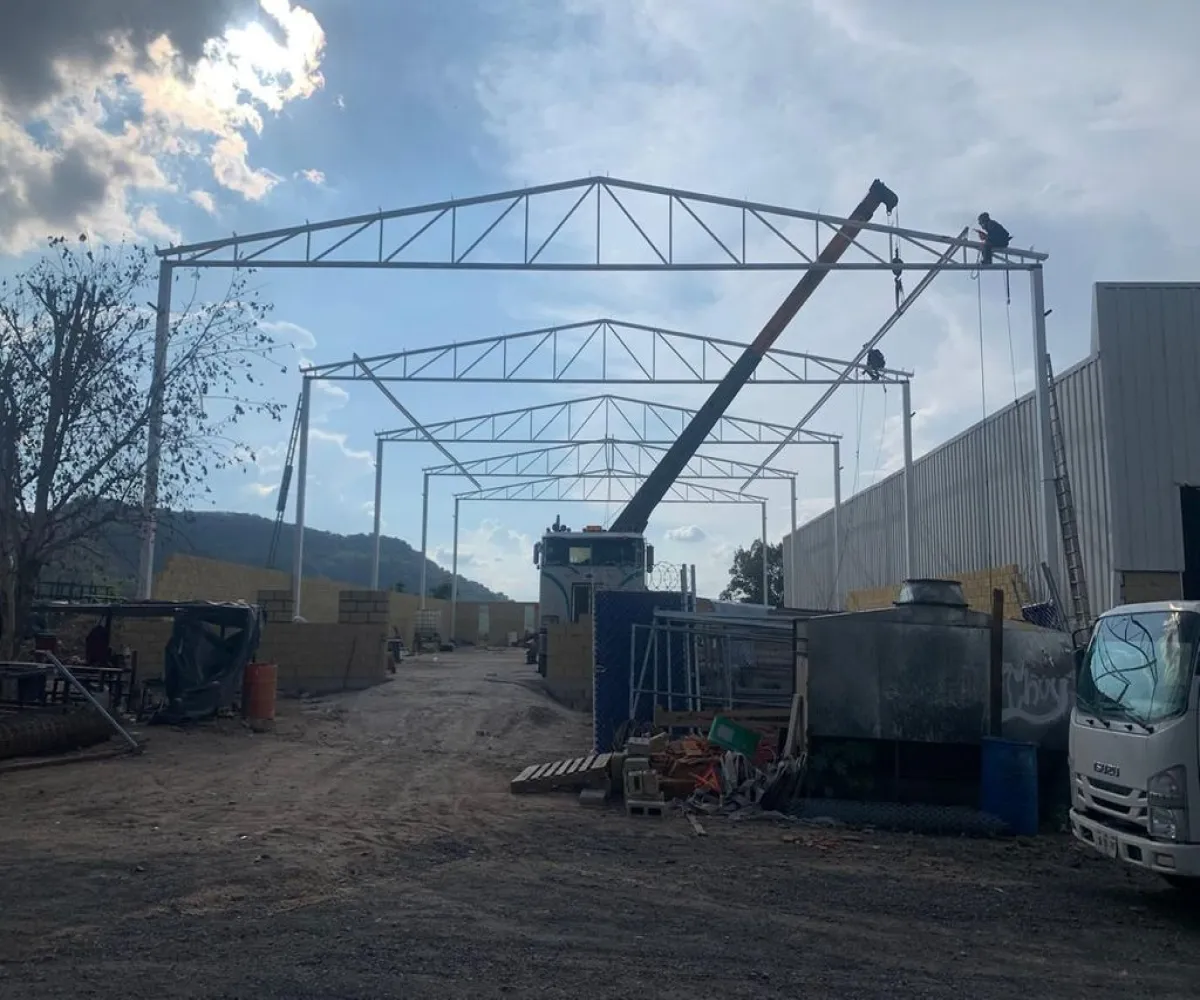 Bodega En Venta,San Isidro Mazatepec,Carretera Circuito Metropolitano kilometro 15.3 S/N, Tala, Jalisco 45300,2 Baños,Carretera Circuito Metropolitano kilometro 15.3,1,pvtbm3Z