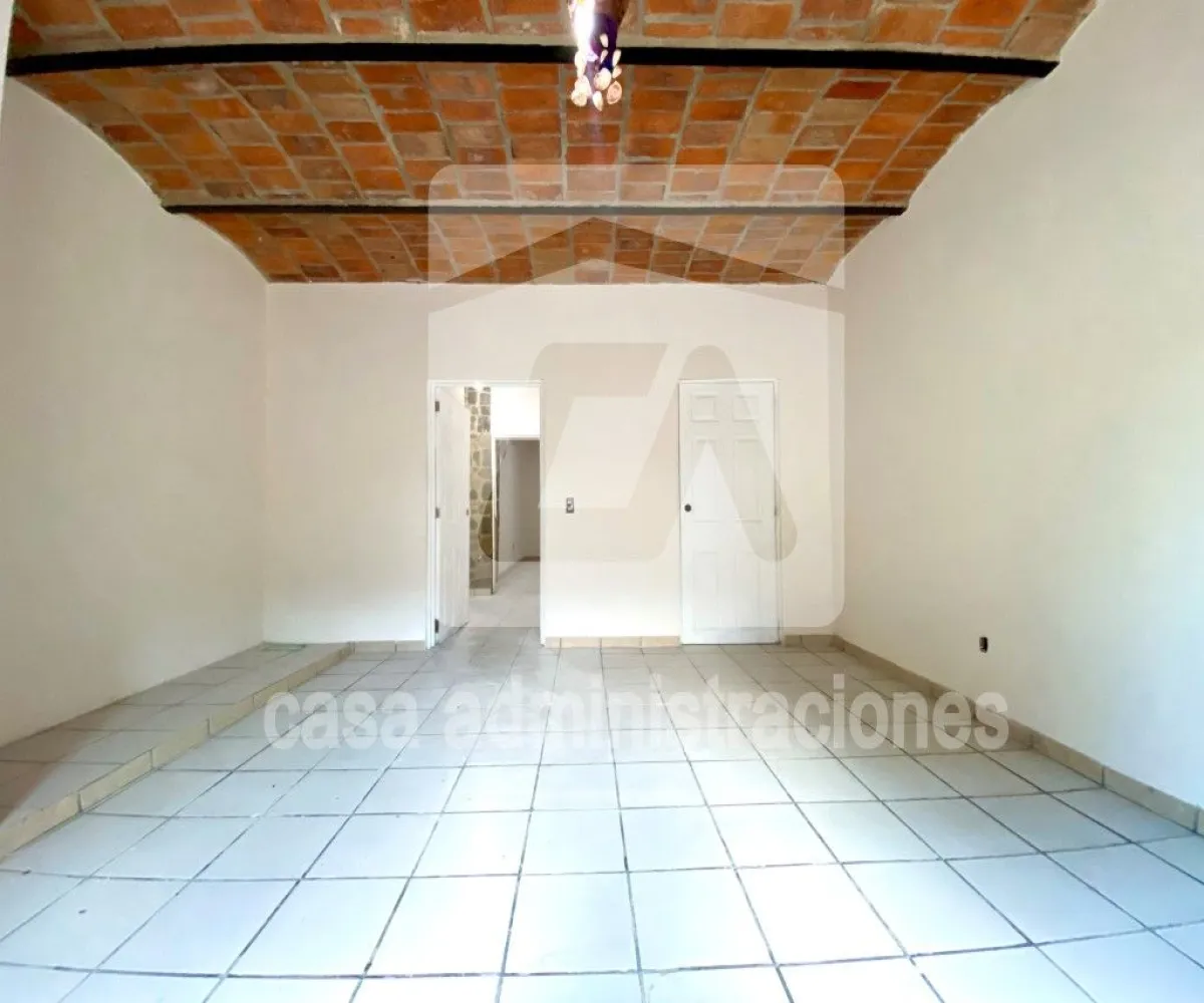 Casa En Venta,Pinar De La Venta,Paseo de los Abetos 72, Zapopan, Jalisco 45221, 6 Habitaciones,5 Baños,Paseo de los Abetos,2,paj5L3C