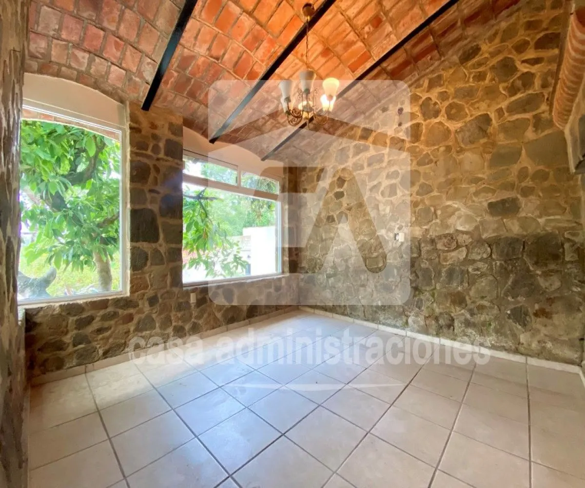 Casa En Venta,Pinar De La Venta,Paseo de los Abetos 72, Zapopan, Jalisco 45221, 6 Habitaciones,5 Baños,Paseo de los Abetos,2,paj5L3C