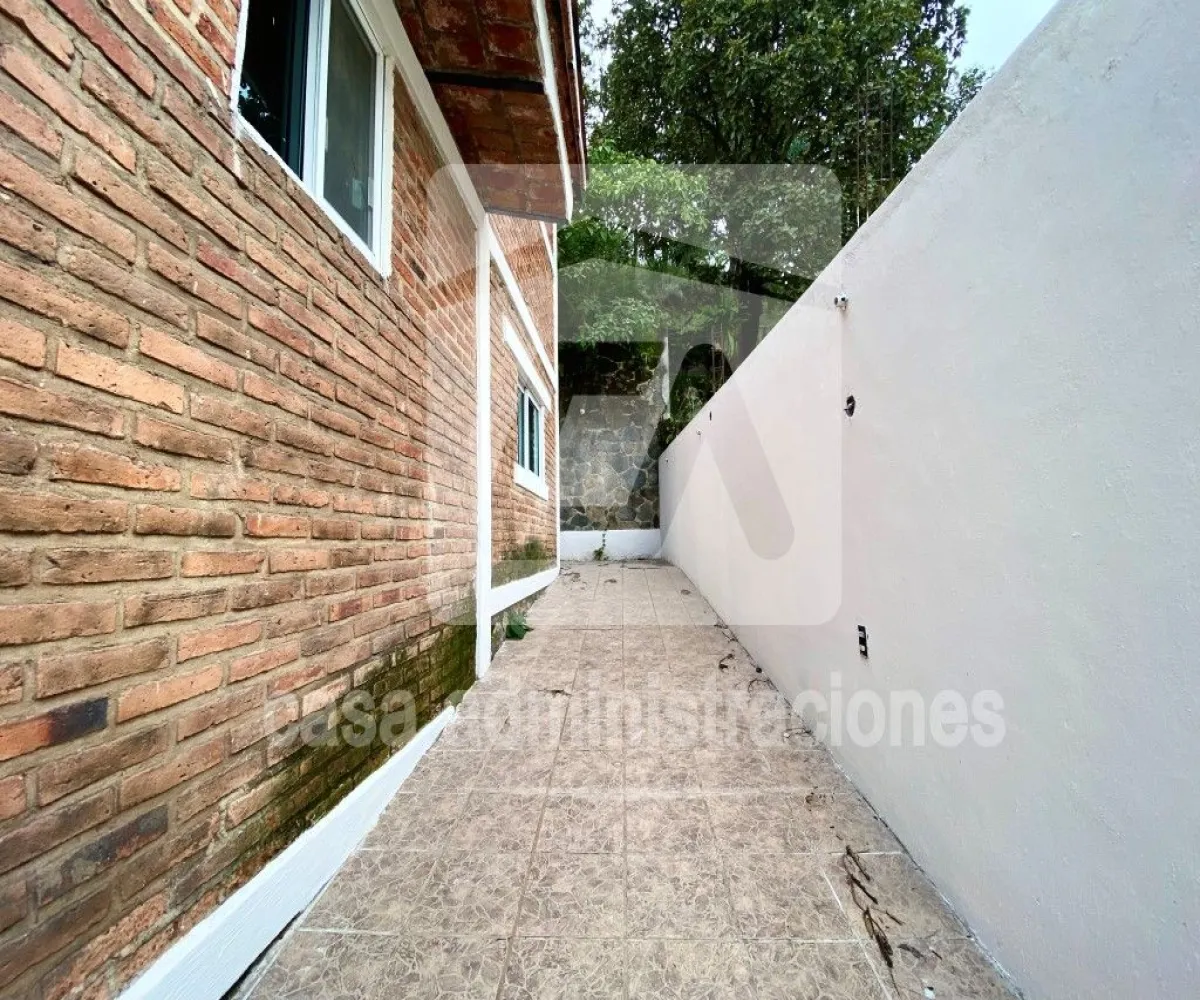 Casa En Venta,Pinar De La Venta,Paseo de los Abetos 72, Zapopan, Jalisco 45221, 6 Habitaciones,5 Baños,Paseo de los Abetos,2,paj5L3C