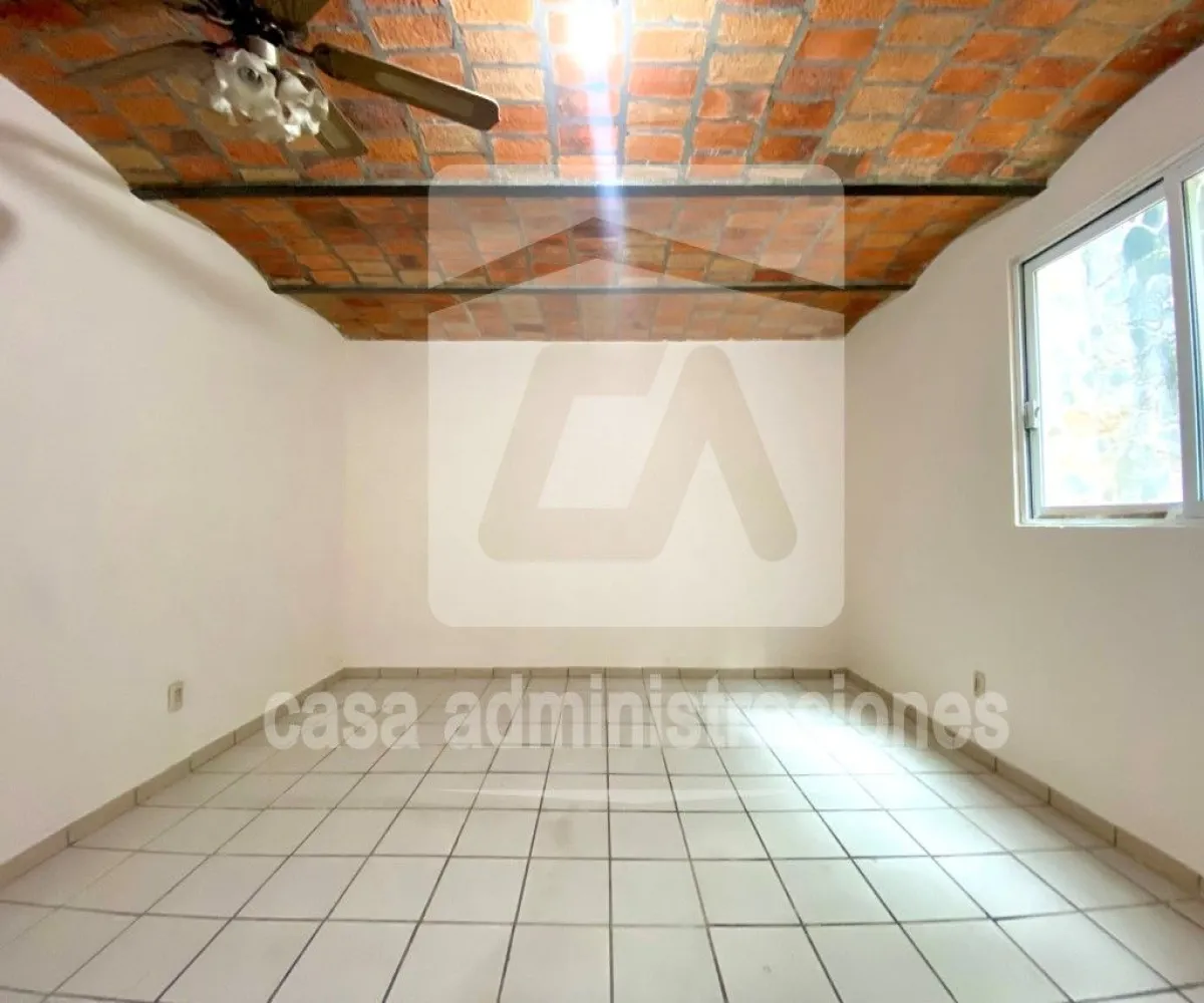 Casa En Venta,Pinar De La Venta,Paseo de los Abetos 72, Zapopan, Jalisco 45221, 6 Habitaciones,5 Baños,Paseo de los Abetos,2,paj5L3C