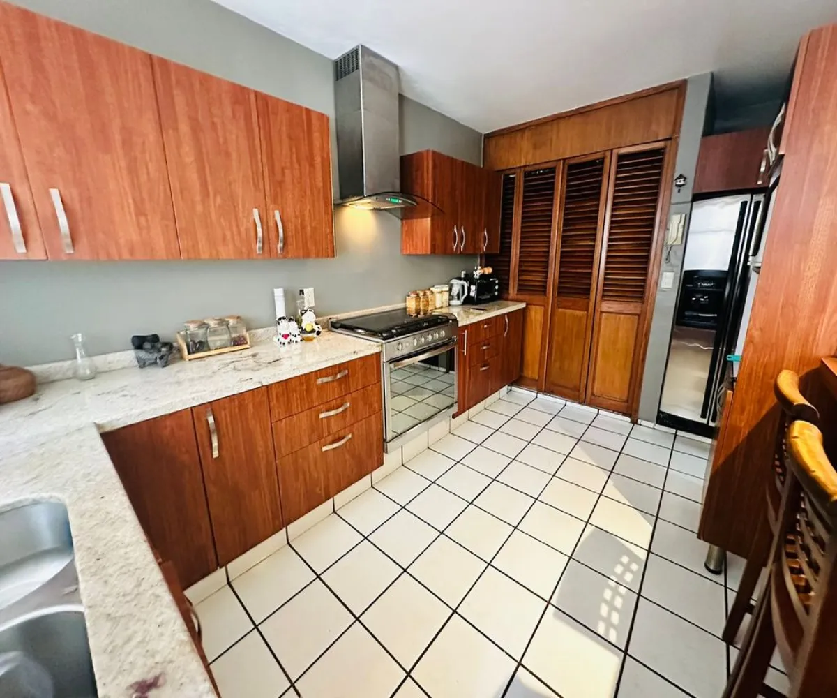 Casa En Venta,Jardines de los Arcos,San Uriel 3431, Guadalajara, Jalisco 44500, 4 Habitaciones,4 Baños,San Uriel,2,pJfmO3t Casa En Venta,Jardines de los Arcos,San Uriel 3431, Guadalajara, Jalisco 44500, 4 Habitaciones,4 Baños,San Uriel,2,pJfmO3t