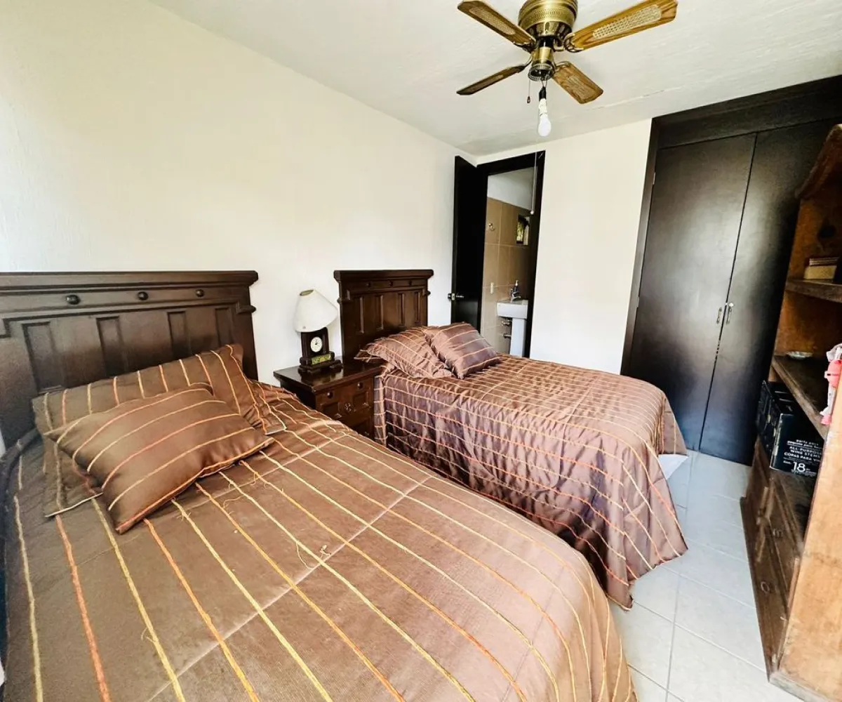 Casa En Venta,Jardines de los Arcos,San Uriel 3431, Guadalajara, Jalisco 44500, 4 Habitaciones,4 Baños,San Uriel,2,pJfmO3t Casa En Venta,Jardines de los Arcos,San Uriel 3431, Guadalajara, Jalisco 44500, 4 Habitaciones,4 Baños,San Uriel,2,pJfmO3t