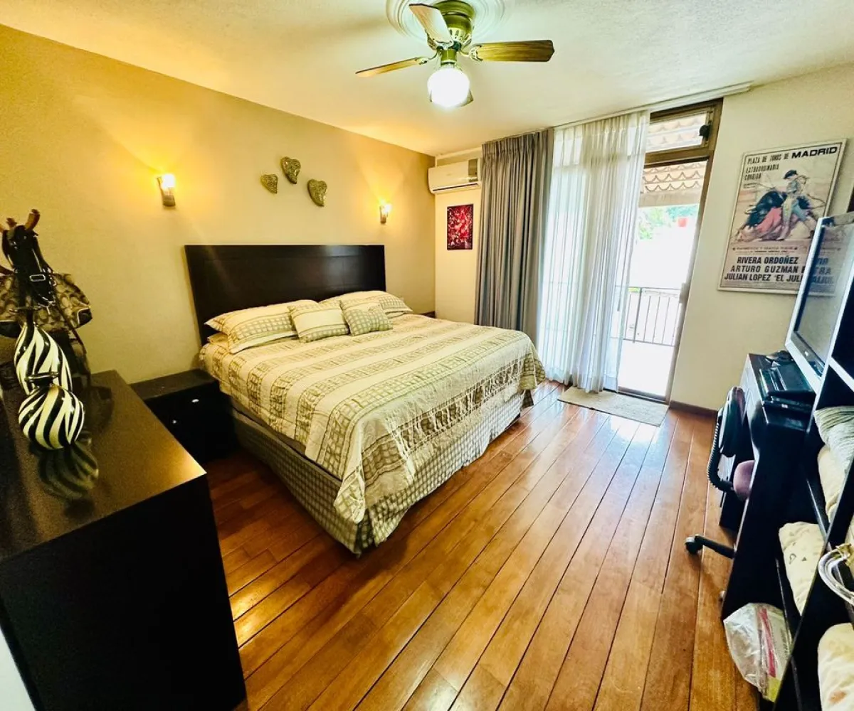 Casa En Venta,Jardines de los Arcos,San Uriel 3431, Guadalajara, Jalisco 44500, 4 Habitaciones,4 Baños,San Uriel,2,pJfmO3t Casa En Venta,Jardines de los Arcos,San Uriel 3431, Guadalajara, Jalisco 44500, 4 Habitaciones,4 Baños,San Uriel,2,pJfmO3t