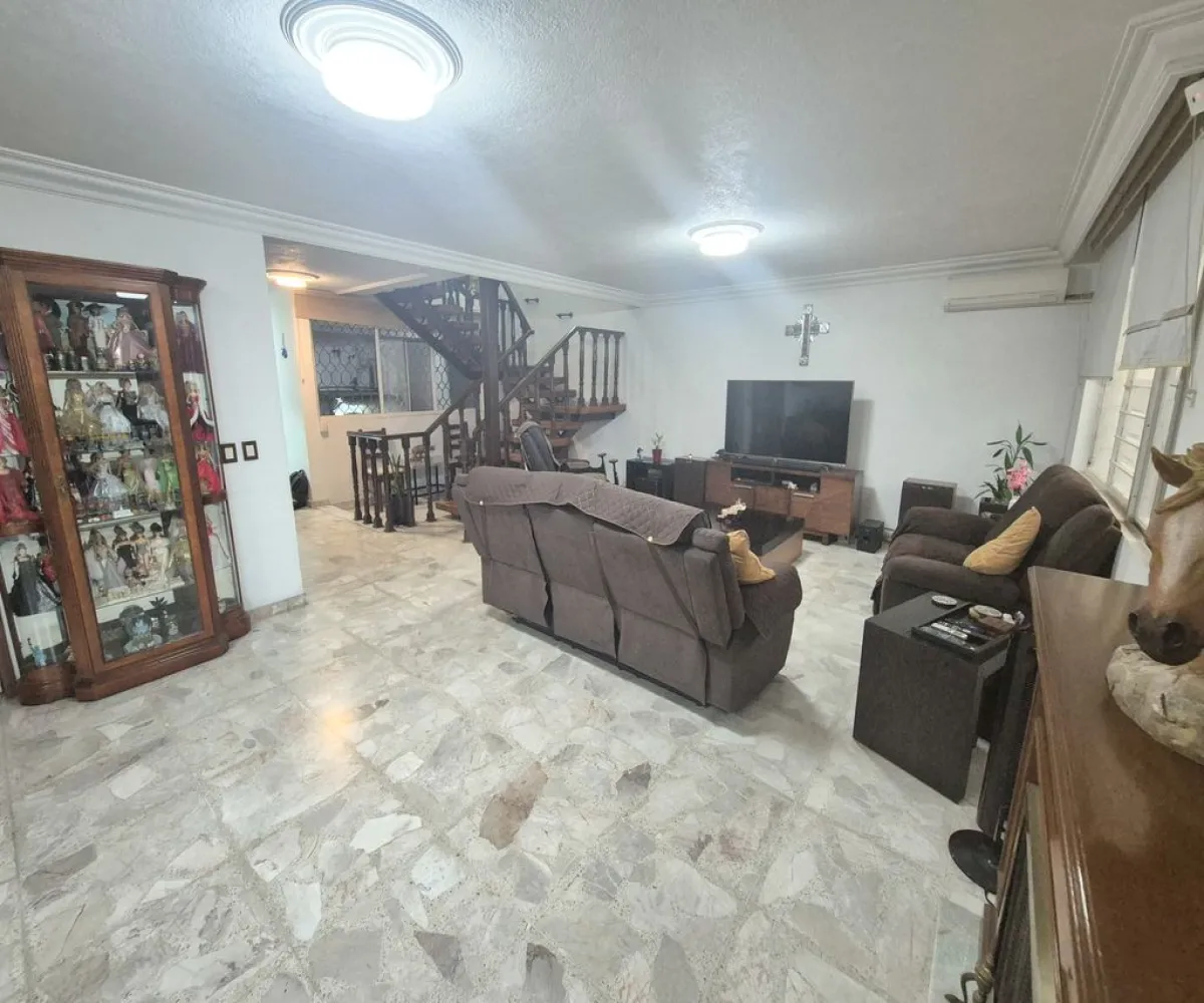 Casa En Venta,Providencia,Calle José Bonifacio Andrada 2933, Guadalajara, Jalisco 44670, 5 Habitaciones,3 Baños,Calle José Bonifacio Andrada,1,p7BxNKD